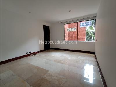 Apartamento de 3 alcobas en arriendo en Laureles, Medellín, 110 m² · foto 11 de 20
