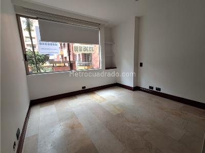 Apartamento de 3 alcobas en arriendo en Laureles, Medellín, 110 m² · foto 12 de 20