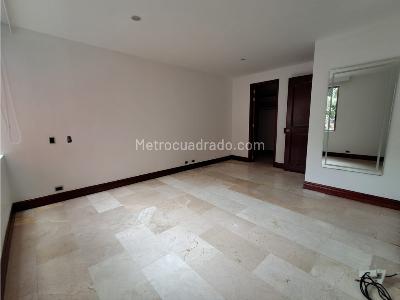 Apartamento de 3 alcobas en arriendo en Laureles, Medellín, 110 m² · foto 13 de 20
