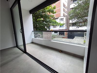 Casa de 3 alcobas en arriendo en La Castellana, Medellín, 200 m² · foto 4 de 20