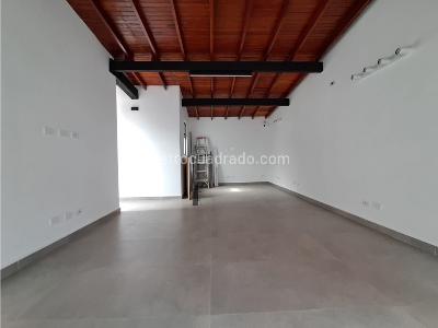 Casa de 3 alcobas en arriendo en La Castellana, Medellín, 200 m² · foto 18 de 20