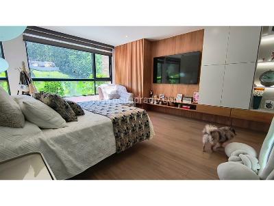 Apartamento de 2 alcobas en venta en El Poblado, Medellín, 170 m² · foto 10 de 20