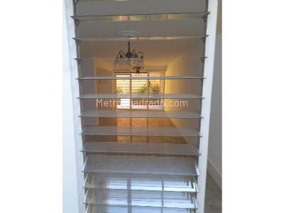 Casa de 5 alcobas en arriendo en La Castellana, Medellín, 300 m² · foto 8 de 20