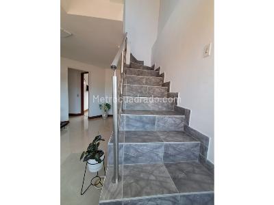 Apartamento de 4 alcobas en venta en Laureles, Medellín, 140 m² · foto 14 de 18