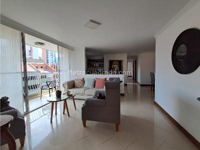 Apartamento de 4 alcobas en venta en Laureles, Medellín, 140 m² · foto 4 de 18