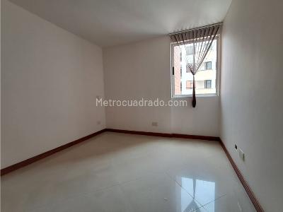 Apartamento de 3 alcobas en arriendo en Laureles, Medellín, 110 m² · foto 11 de 20