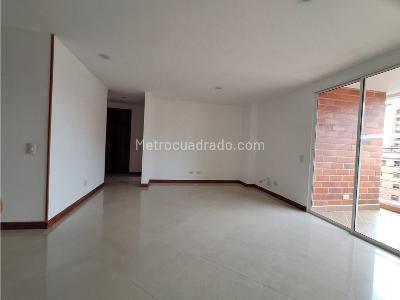 Apartamento de 3 alcobas en arriendo en Laureles, Medellín, 110 m² · foto 14 de 20