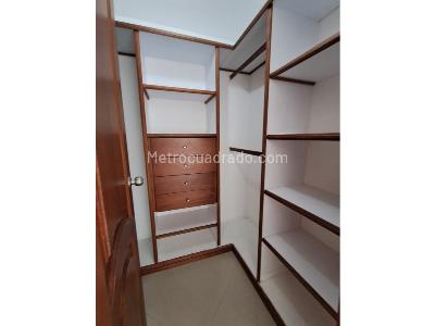 Apartamento de 3 alcobas en arriendo en Laureles, Medellín, 110 m² · foto 18 de 20