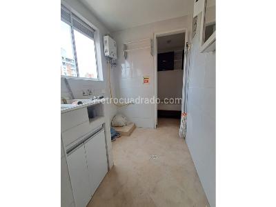 Apartamento de 3 alcobas en arriendo en Laureles, Medellín, 110 m² · foto 19 de 20