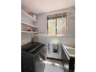 Apartamento en arriendo en Poblado, Medellín · foto 12 de 15