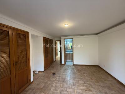 Apartamento en arriendo en Laureles, Medellín · foto 13 de 20