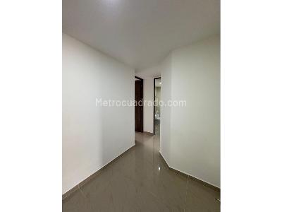 Apartamento de 3 alcobas en arriendo en La Castellana, Medellín, 130 m² · foto 7 de 12