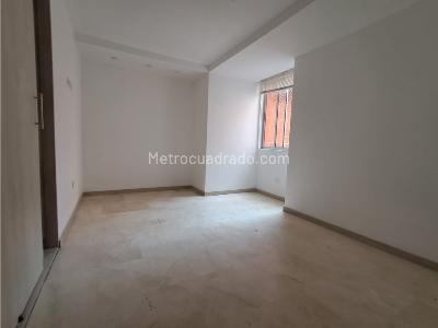 Apartamento de 2 alcobas en arriendo en Laureles, Medellín, 70 m² · foto 9 de 17