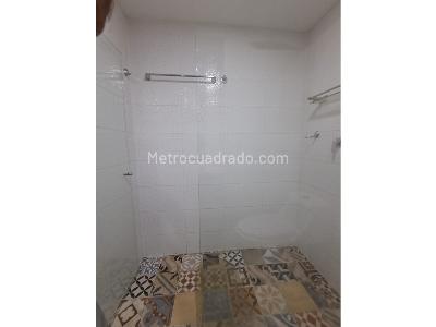 Apartamento de 2 alcobas en arriendo en Laureles, Medellín, 70 m² · foto 12 de 17