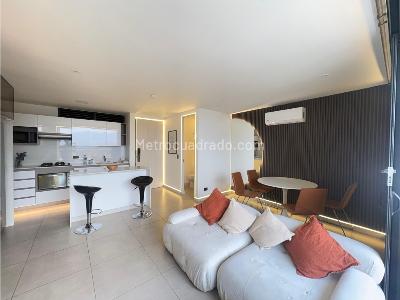 Apartamento de 3 alcobas en arriendo en El Poblado, Medellín, 90 m² · foto 2 de 11