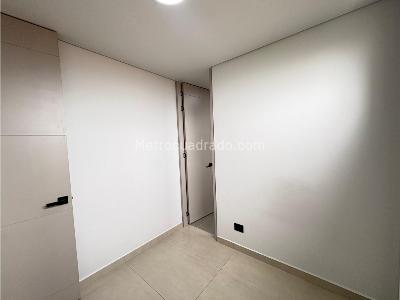 Apartamento en arriendo en Poblado, Medellín · foto 8 de 20