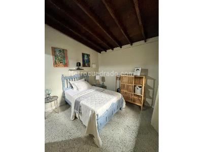 Apartamento de 1 alcoba en arriendo en La Castellana, Medellín, 50 m² · foto 3 de 7
