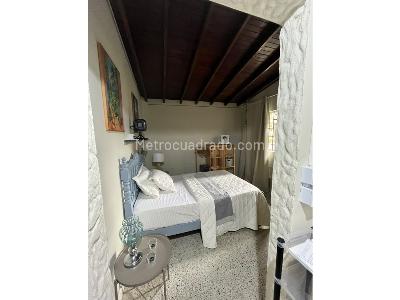 Apartamento de 1 alcoba en arriendo en La Castellana, Medellín, 50 m² · foto 4 de 7