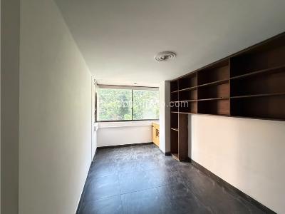 Apartamento de 4 alcobas en arriendo en Laueles, Medellín, 144 m² · foto 7 de 15