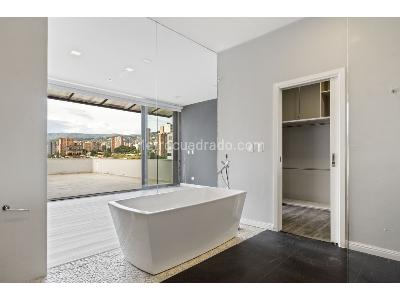 Apartamento de 5 alcobas en venta en El Poblado, Medellín, 488 m² · foto 9 de 17
