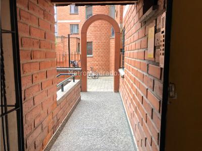 Apartamento de 3 alcobas en arriendo en La Mota, Medellín, 80 m² · foto 15 de 15