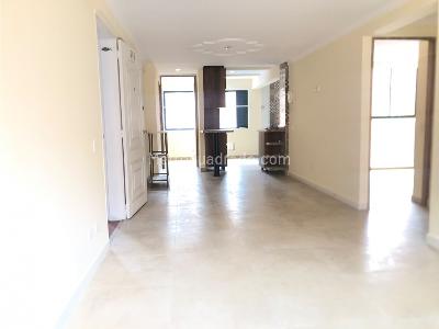 Apartamento de 3 alcobas en arriendo en La Mota, Medellín, 80 m² · foto 3 de 15