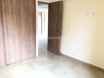 Apartamento de 3 alcobas en arriendo en La Mota, Medellín, 80 m² · foto 7 de 15