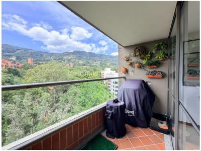 Apartamento de 3 alcobas en venta en El Poblado, Medellín, 121 m² · foto 7 de 20