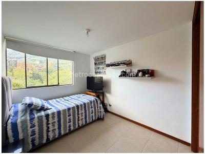 Apartamento de 3 alcobas en venta en El Poblado, Medellín, 121 m² · foto 11 de 20