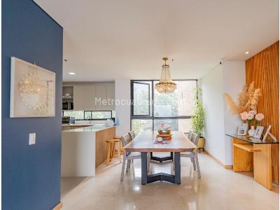 Apartamento de 3 alcobas en arriendo en El Poblado, Medellín, 170 m² · foto 9 de 13