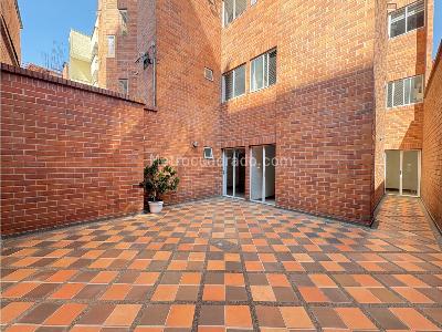 Apartamento de 3 alcobas en venta en Laueles, Medellín, 150 m² · foto 7 de 18