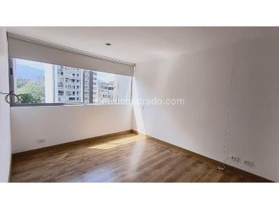 Apartamento de 3 alcobas en arriendo en El Poblado, Medellín, 84 m² · foto 7 de 12