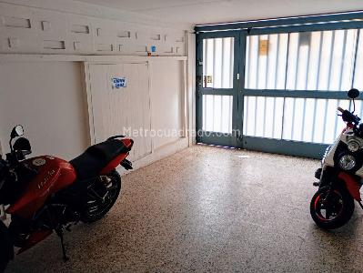 Casa en venta en Polo Club, Bogotá · foto 8 de 11