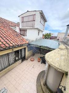 Casa de 5 alcobas en venta en El Batan, Bogotá, 600 m² · foto 16 de 18