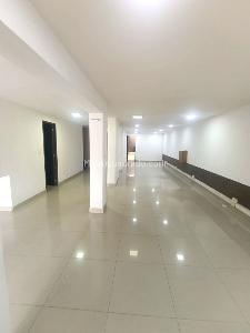 Casa de 5 alcobas en venta en El Batan, Bogotá, 390 m² · foto 11 de 20