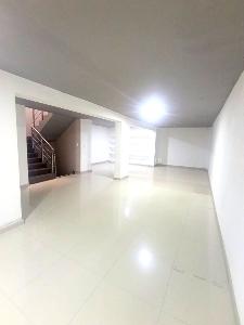 Casa de 5 alcobas en venta en El Batan, Bogotá, 390 m² · foto 20 de 20