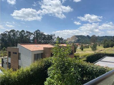 Casa de 4 alcobas en venta en Bosque Residencial, Cajicá, 344 m² · foto 4 de 20