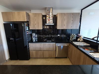 Casa de 3 alcobas en venta en Chuntame, Cajicá, 330 m² · foto 4 de 20