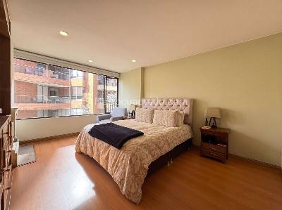 Apartamento de 2 alcobas en venta en El Virrey, Bogotá, 115 m² · foto 10 de 16
