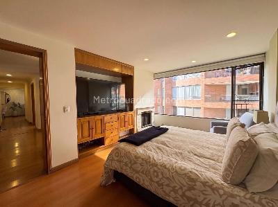 Apartamento de 2 alcobas en venta en El Virrey, Bogotá, 115 m² · foto 11 de 16