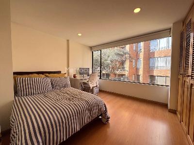 Apartamento de 2 alcobas en venta en El Virrey, Bogotá, 115 m² · foto 13 de 16