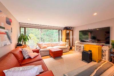 Apartamento de 3 alcobas en arriendo en Chico Alto, Bogotá, 350 m² · foto 5 de 10
