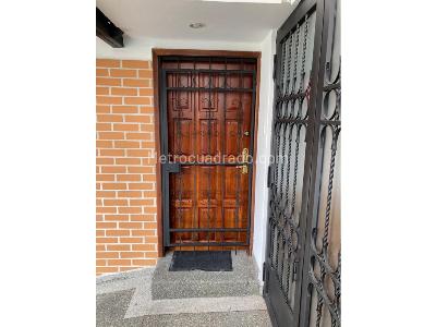 Casa de 4 alcobas en venta en La Castellana, Pasto, 240 m² · foto 8 de 20
