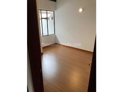 Casa de 4 alcobas en venta en La Castellana, Pasto, 240 m² · foto 16 de 20