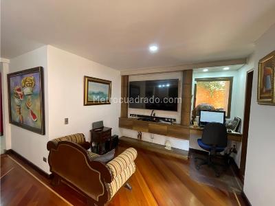 Apartamento en venta en Los Rosales, Bogotá · foto 8 de 20