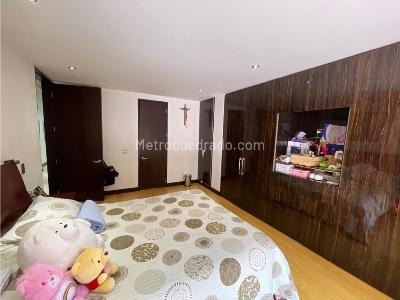 Apartamento en venta en Los Rosales, Bogotá · foto 13 de 20
