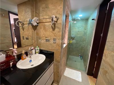 Apartamento en venta en Los Rosales, Bogotá · foto 17 de 20