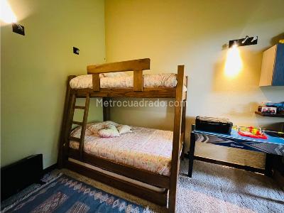 Casa de 4 alcobas en venta en Hacienda La Selva, La Calera, 388 m² · foto 16 de 20