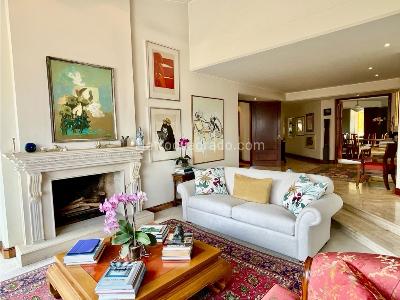 Apartamento de 3 alcobas en venta en Los Rosales, Bogotá, 382 m² · foto 2 de 20