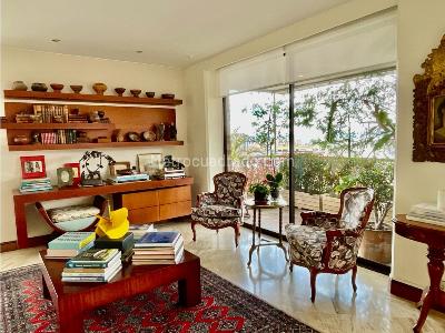 Apartamento de 3 alcobas en venta en Los Rosales, Bogotá, 382 m² · foto 4 de 20